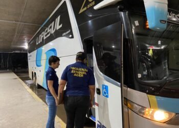 AGER fiscaliza transporte gratuito para idosos em Mato Grosso: saiba como garantir seus direitos