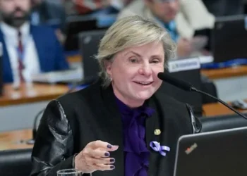 Comissão do Senado aprova projeto que incentiva contratação de aposentados