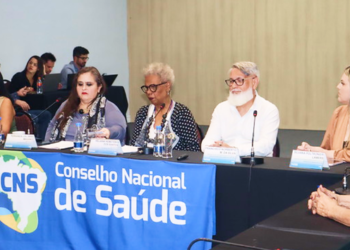 CNS debate o cuidado integral e integrado à saúde da pessoa idosa