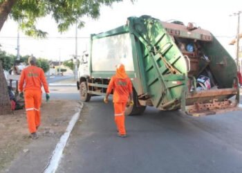 TRT mantém decisão e proíbe coletores de lixo de fazer greve em Cuiabá