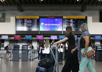 Programa Voa Brasil vende 10 mil passagens a R$ 200 em dois meses