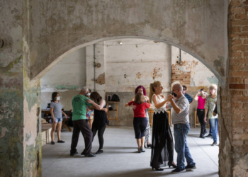 Longevidade, consumo e trabalho