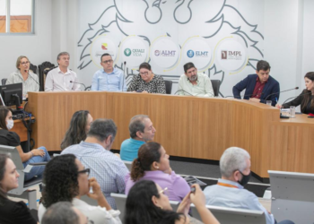 SES apresenta balanço dos dois primeiros quadrimestres do ano em audiência na ALMT