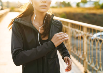 Cinco minutos de atividades físicas ajudam a controlar pressão alta, sugere estudo