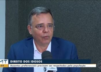 Idosos relatam rotina de desrespeito aos assentos preferenciais nos ônibus de Cuiabá