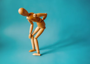 Osteoporose é doença da terceira idade, mas que começa na infância; entenda