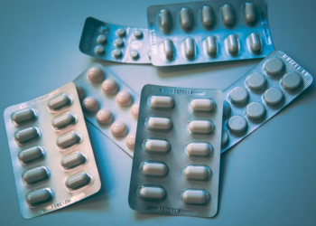 Reforma Tributária: medicamentos oncológicos e doenças raras terão alíquota zero; Home Care terá 60% de desconto