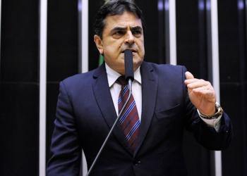 Domingos Sávio afirma que projeto valoriza ILPIs ao possibilitar a transferência de recursos da saúde