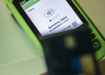 Veja como se proteger de golpes em pagamentos por aproximação