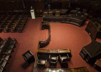 Gastos com tribunais, Ministério Público e Defensoria sobem até 36% nos estados, diz estudo