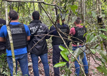 Polícia Civil e Corpo de Bombeiros localizam mais uma ossada em cemitério clandestino