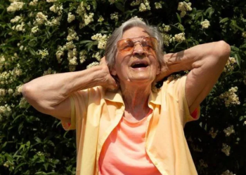 Como garantir um verão tranquilo e saudável para idosos no calor intenso