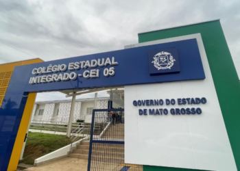 Pais e alunos aprovam conversão e 33 escolas da Rede Estadual vão para modelo cívico-militar