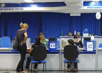 Aposentados sem senha Gov devem pedir informe nas agências