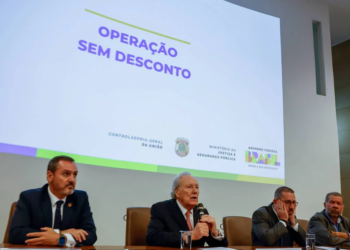 Ex-presidente do INSS ignorou parecer e liberou descontos em massa a entidade investigada, diz PF