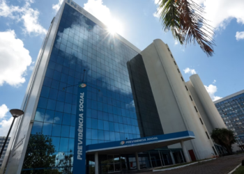 INSS: nova denúncia aponta cobranças indevidas em antecipação a idosos