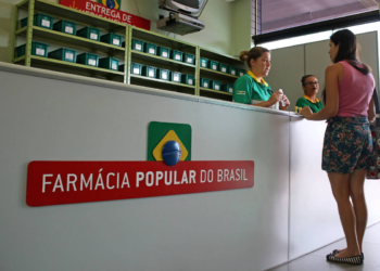 Usuários do SUS receberão lembrete por WhatsApp sobre retirada de medicamento de uso contínuo