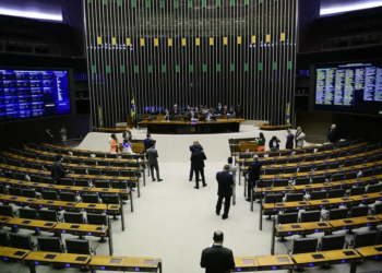 Congresso concentra R$ 10 bilhões de emendas em ações genéricas que não detalham como verba será gasta