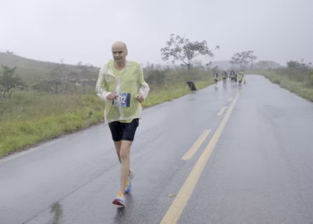 Aos 82 anos, Drauzio Varella fala sobre adaptação da corrida ao envelhecimento e conta sobre próxima meta