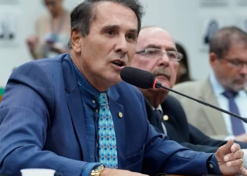 Brasil já tem mais de 32 milhões de idosos, mas maioria segue fora do mercado; Projeto de Lei propõe mudar essa realidade