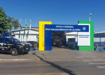 Polícia Civil apresenta programa “De Cara Limpa Contra as Drogas” durante ação escolar