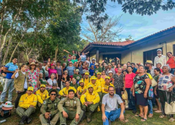 Prefeitura promove passeio educativo ao Parque Nacional com Grupo da Terceira Idade