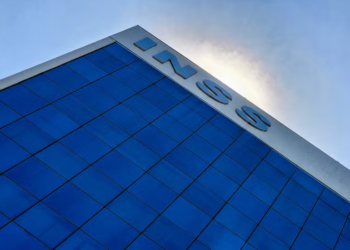 Fila aumenta, e INSS paga 1 milhão de benefícios com suspeita de irregularidade por mês