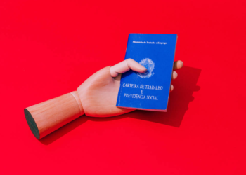 Justiça condena trabalhadores que pediram revisão do FGTS a pagar custos de processos