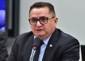 Comissão aprova projeto que cria vestibular especial para ingresso de pessoa idosa em universidade