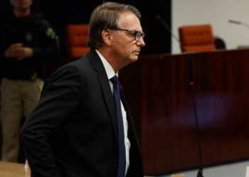 Defesa de Bolsonaro chama acusação da PGR de absurda e diz que ex-presidente determinou transição, não golpe