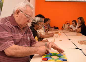 A arte de envelhecer com propósito: O papel ativo da pessoa idosa