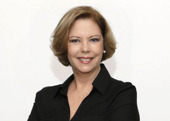 Bolsonaro confronta, Moraes radicaliza e as armas de Trump miram o Brasil