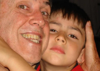 Homens que foram pais após os 50 se beneficiam de mais tempo com os filhos