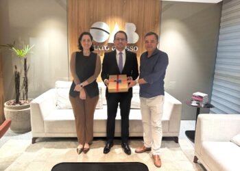 CEDEDIPI inicia entrega oficial de convites da VI Conferência Estadual dos Direitos da Pessoa Idosa