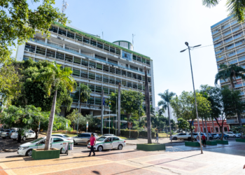 Prefeitura de Cuiabá promove Feira do Idoso Empreendedor na Praça Alencastro