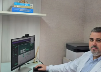 Plataforma digital criada por médico alagoano facilita avaliação de idosos e prevenção de riscos em casa