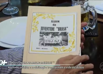 Amizade na terceira idade: grupo de idosos em MT se reúne há 60 anos e escrevem álbum de memórias