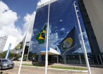 PF prende ex-presidente do INSS e mais 8 e coloca deputados no alvo em nova operação sobre desvios