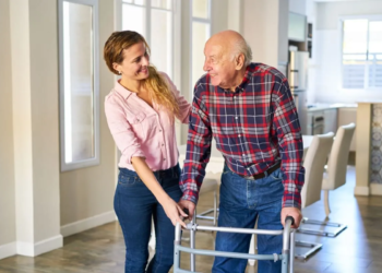 6 passos para planejar o cuidado com o idoso