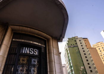 Mais de 1 milhão de segurados ainda podem aderir ao acordo do INSS; confira o que fazer