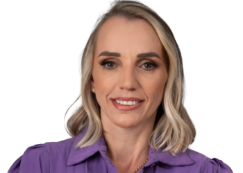 Combater o etarismo é promover humanidade