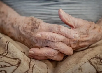 O envelhecimento da população brasileira e as políticas públicas