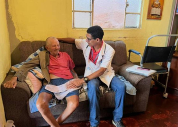 Médicos de família reduzem internações evitáveis e custos ao SUS, mostra estudo