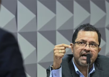 CPI do INSS prende ex-coordenador de pagamentos do INSS após depoimento