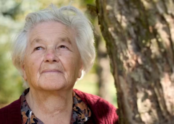 Idosas com mais força muscular têm menos chances de morrer; estudo