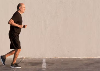 Dor não é normal: você está envelhecendo bem? Veja sinais que revelam se seu corpo está saudável com o passar da idade