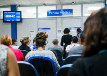 INSS faz mutirão de perícias médicas para reduzir tempo de espera