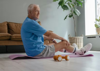 Chegou aos 60 anos sem nunca ter feito exercícios físicos? Saiba como começar