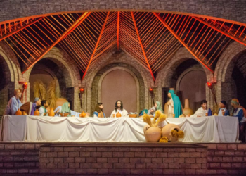 Governo de MT realiza espetáculo Auto da Paixão de Cristo na Arena Pantanal nesta segunda-feira (30)