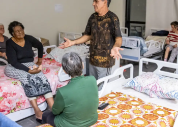 Setor de cuidados a idosos avança no Brasil